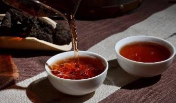 普洱茶的功效与作用熟茶（普洱茶的十大害处）