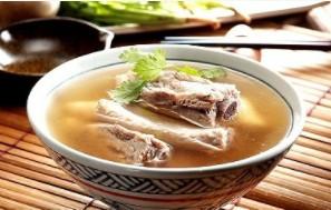 肉骨茶是什么东西（肉骨茶里面可以放什么食材）